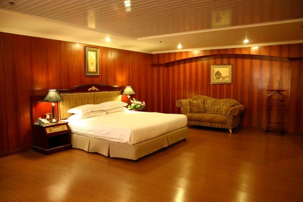 Grand Regal Hotel Bacolod Bilik gambar