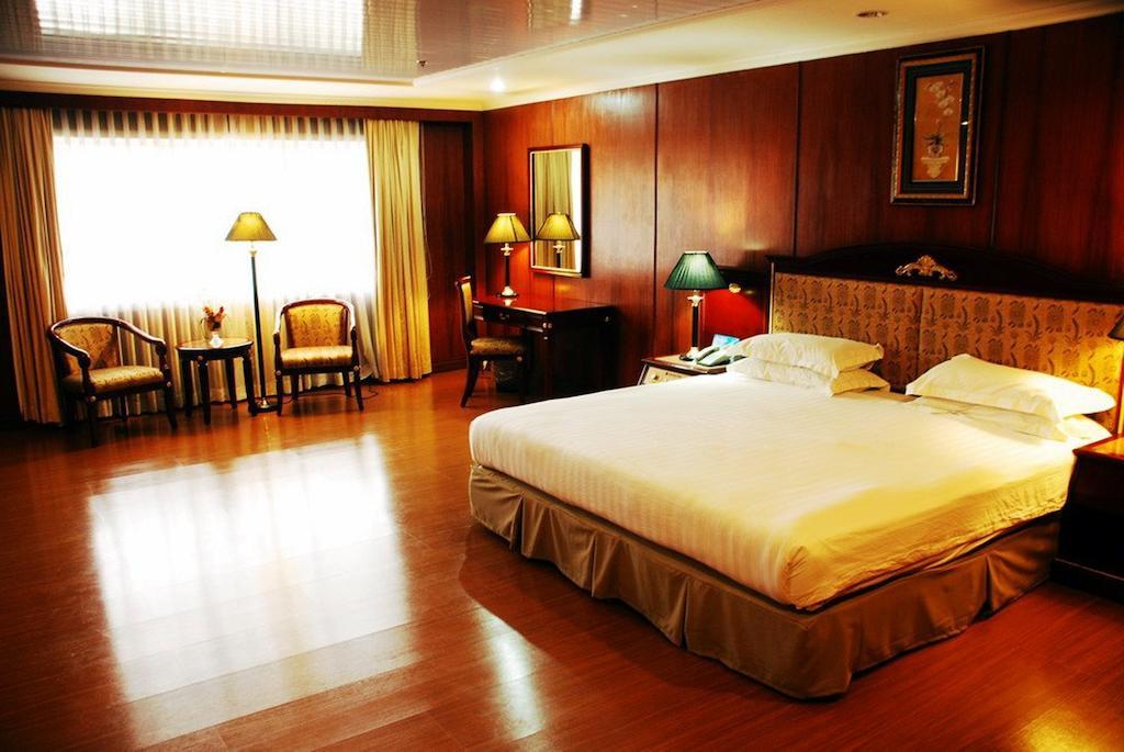 Grand Regal Hotel Bacolod Bilik gambar