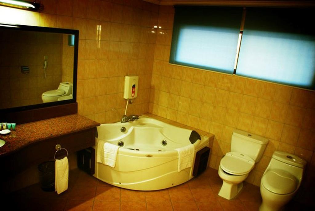 Grand Regal Hotel Bacolod Bilik gambar