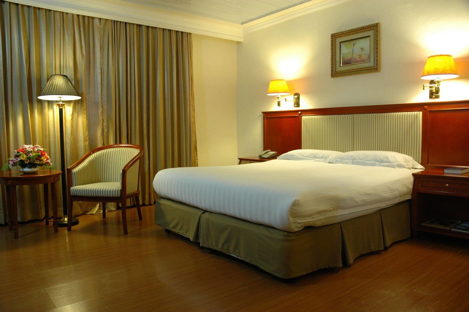 Grand Regal Hotel Bacolod Luaran gambar