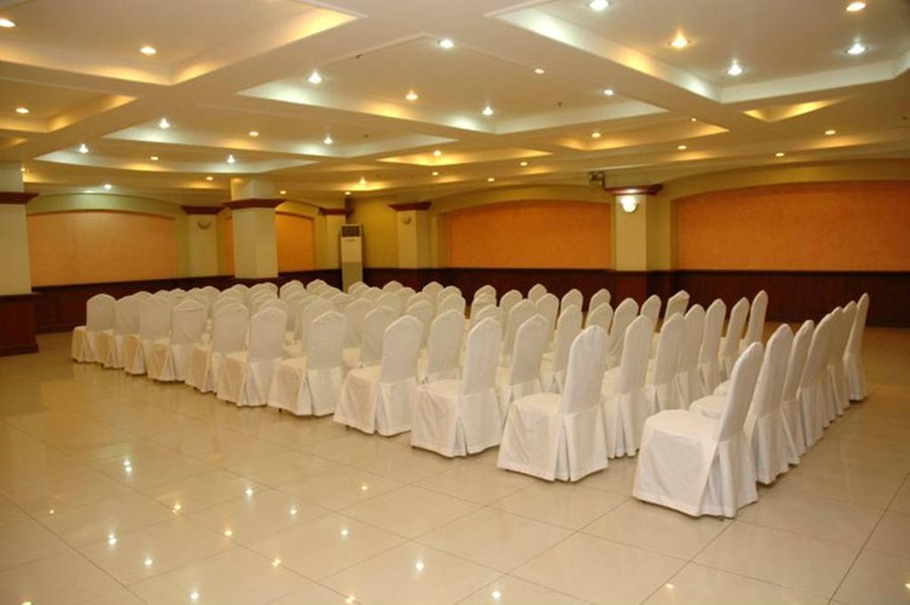 Grand Regal Hotel Bacolod Luaran gambar