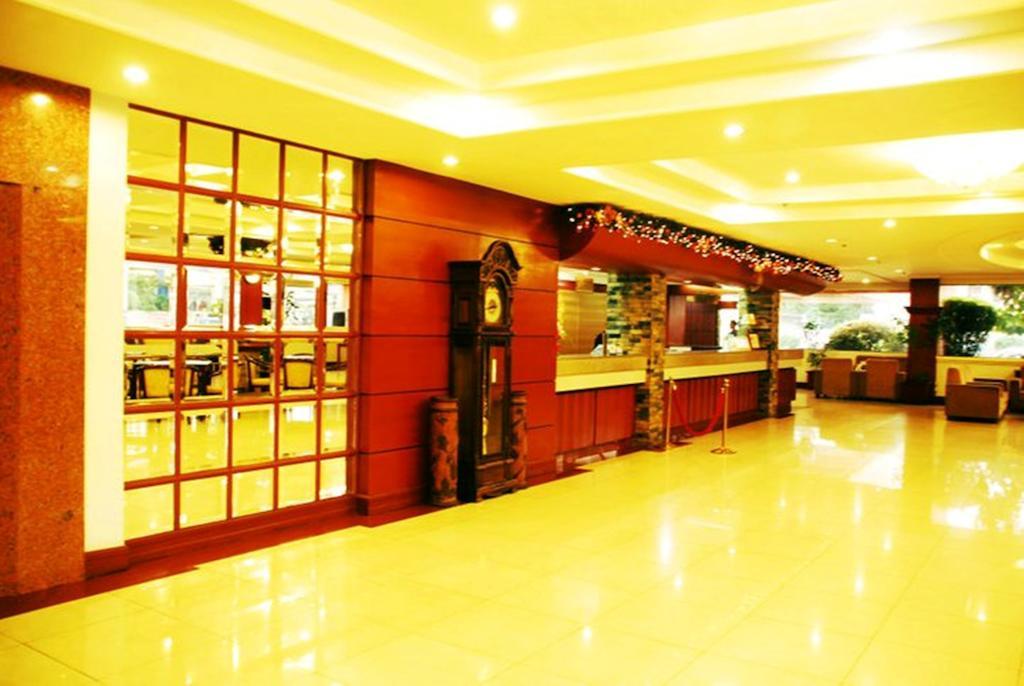 Grand Regal Hotel Bacolod Luaran gambar